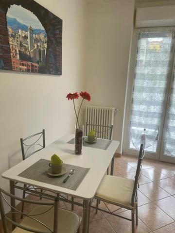 Nora House Apartment Savona Bagian luar foto